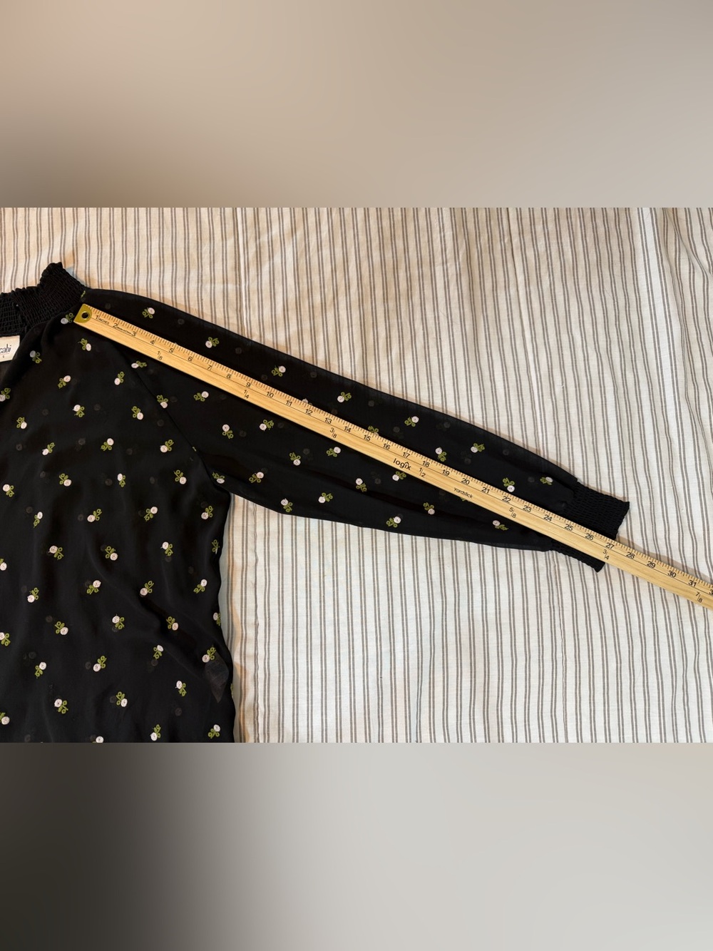 Cabi Sheer Embroidered Floral Blouse Size Small Black Long Sleeve Boho Top - Picture 7 of 14